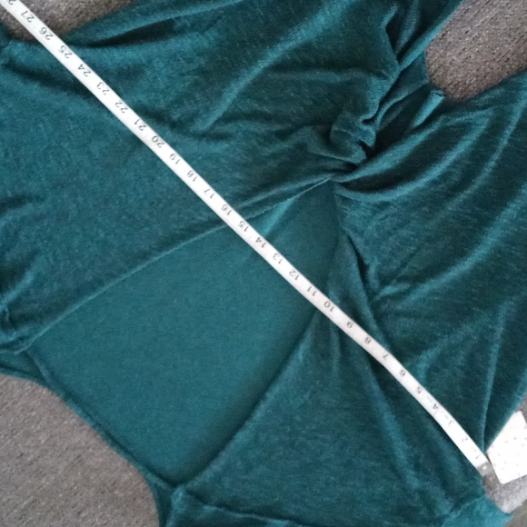 🆕️ 🌬Free People🌬 - Deep Teal Shadow Hacci Oversize Open Back Sweater Top - Picture 12 of 14